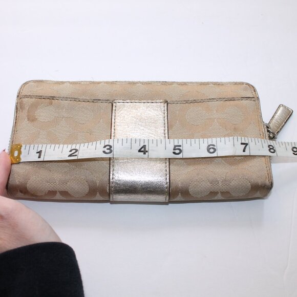 Coach Poppy PopArt C Gold Accordion Wallet - Picture 12 of 14